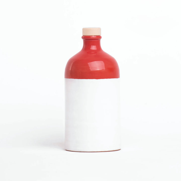 Ceramica rossa con olio extra vergine d'oliva